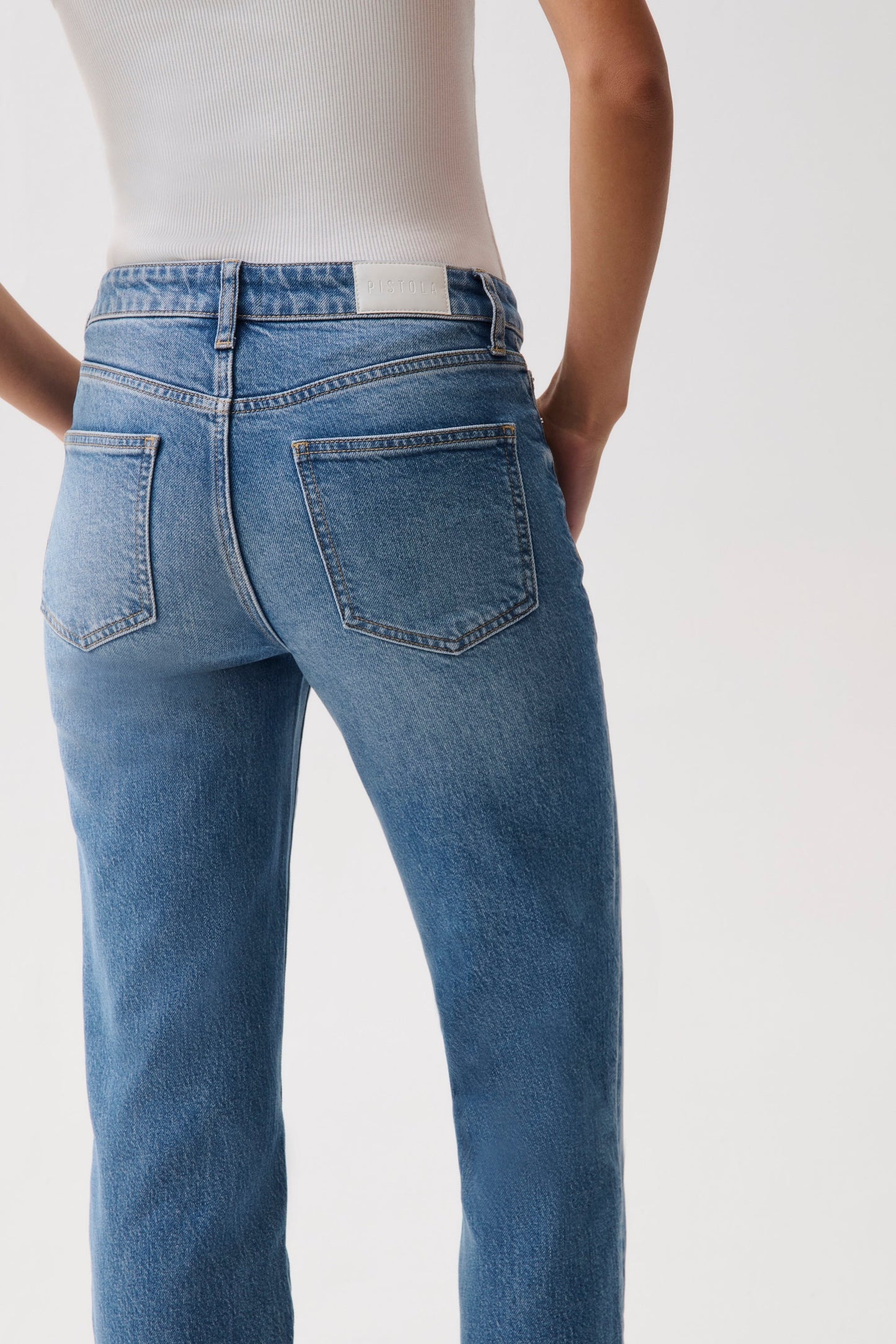 Allostudios – Aleks Mid Rise Straight Long Jeans - Stålblå