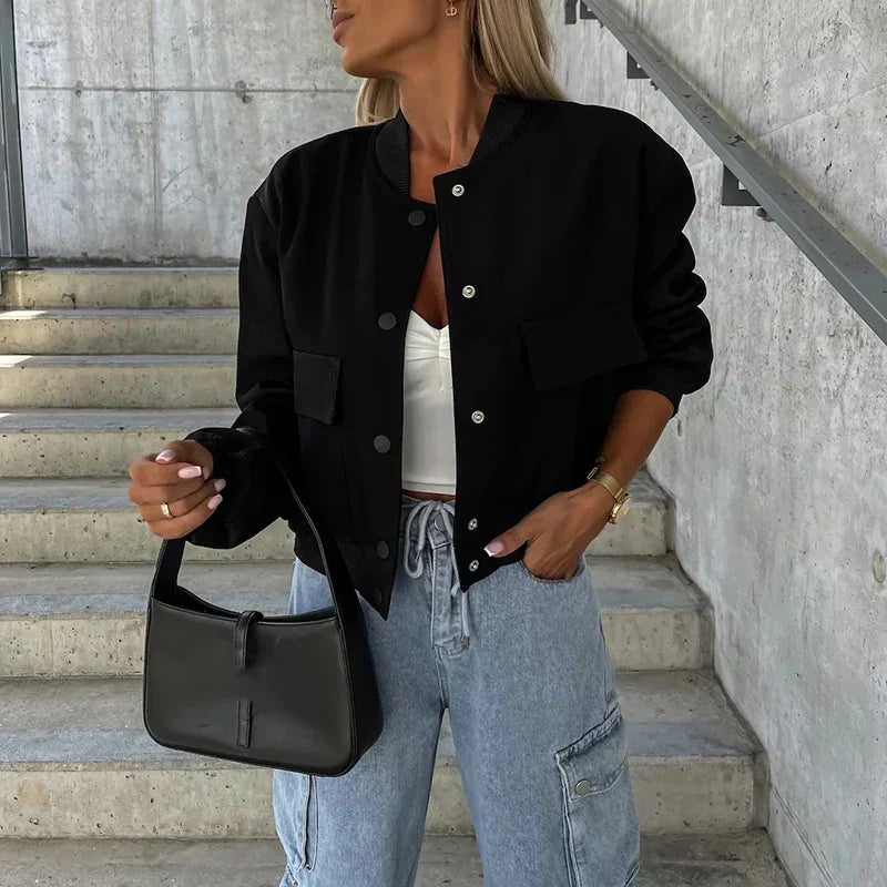 Paula bomberjakke til kvinder – kort stil med klaplommer & trendy urbant look - Allostudios