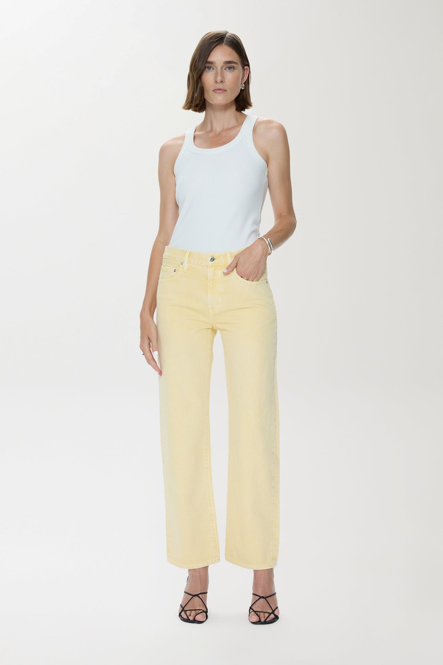 Allostudios – Lexi Mid Rise Bowed Straight Jeans - Lys Beige