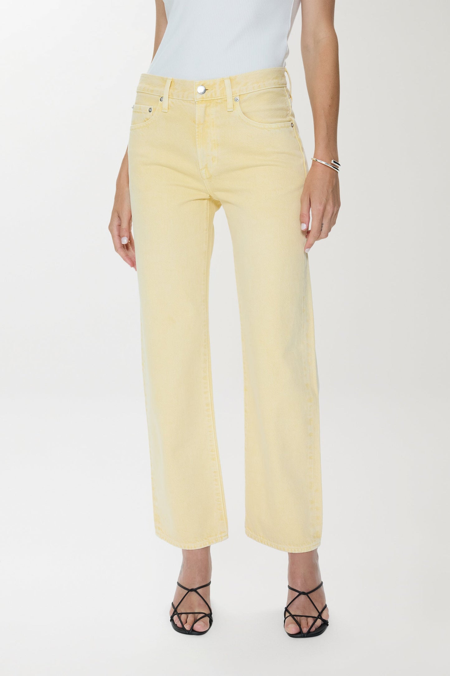 Allostudios – Lexi Mid Rise Bowed Straight Jeans - Lys Beige