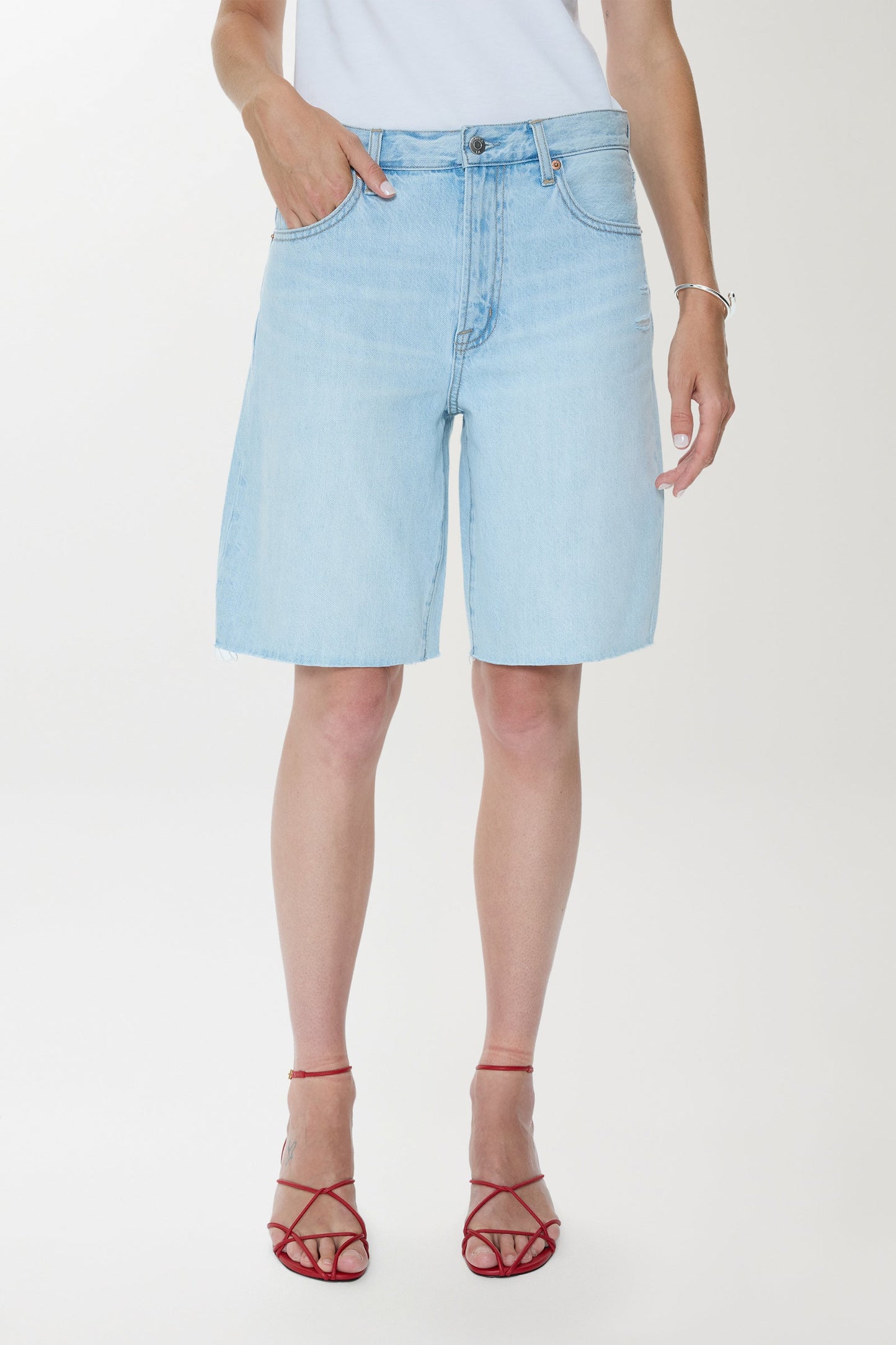 Allostudios – Nolan Relaxed Straight Cut Off Shorts - Vintage Lyseblå