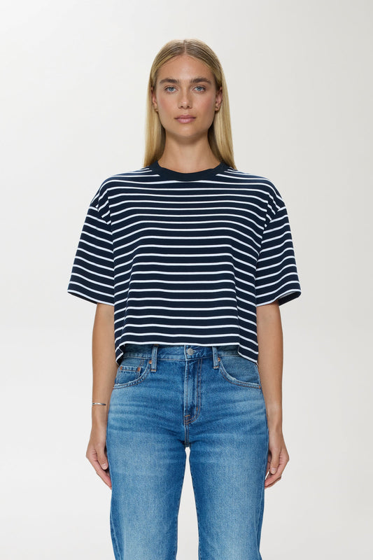Allostudios – Mae Cropped T-shirt - Navy/Hvid Stribet