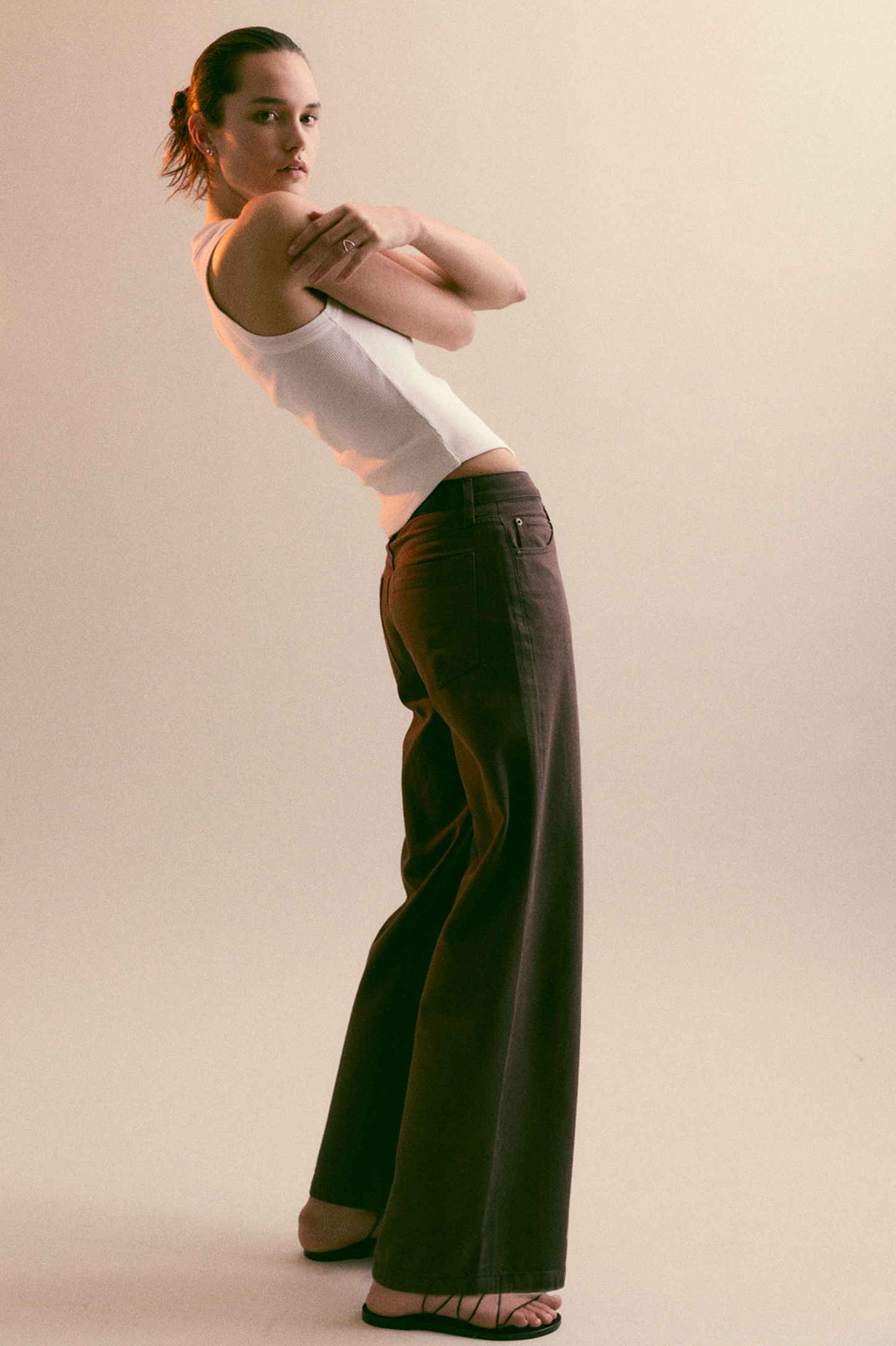 Allostudios – Jadyn Mellemhøje Palazzo Jeans - Brun