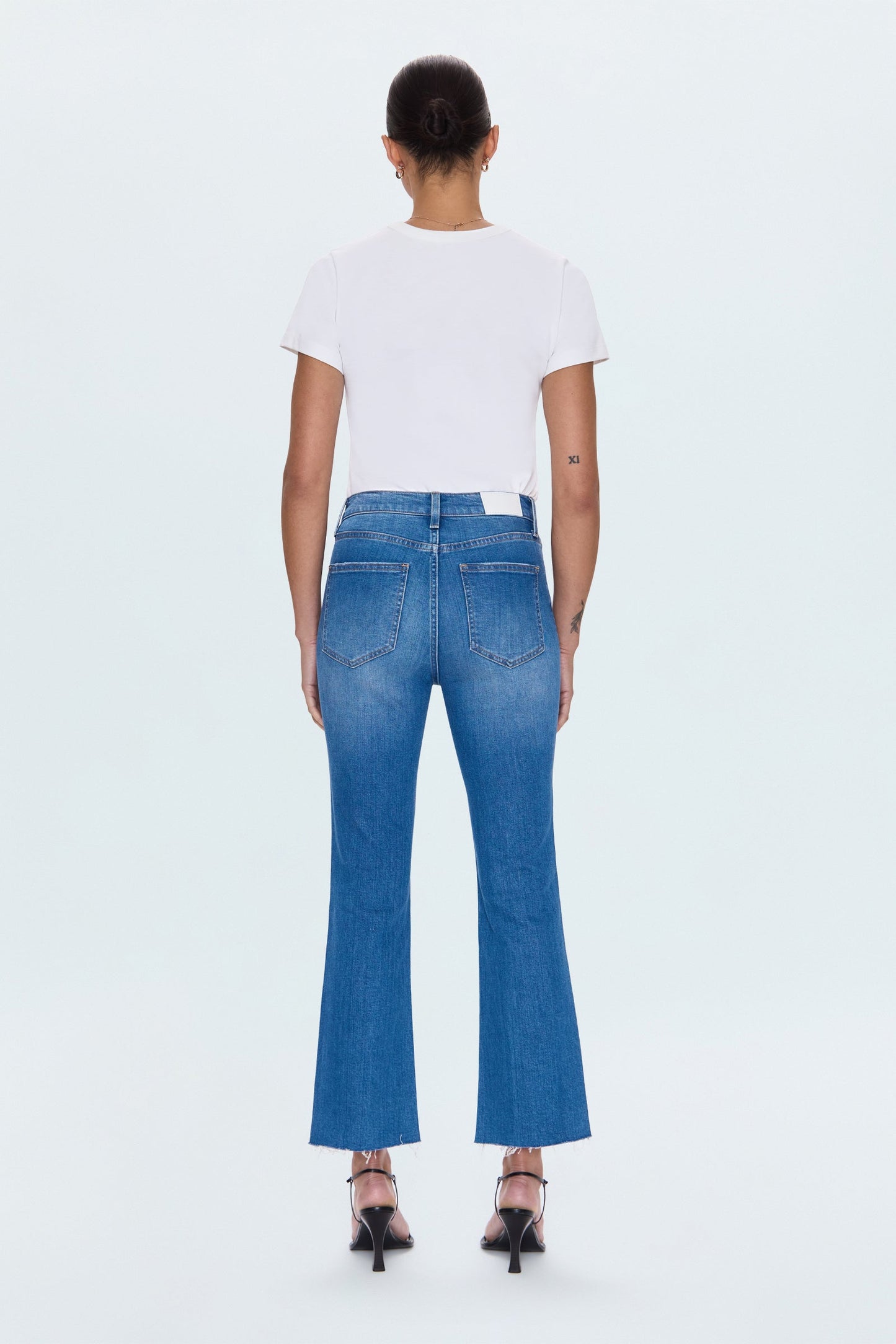 Allostudios Lennon Højtaljede Croppede Bootcut Jeans - Mellemblå Vintage
