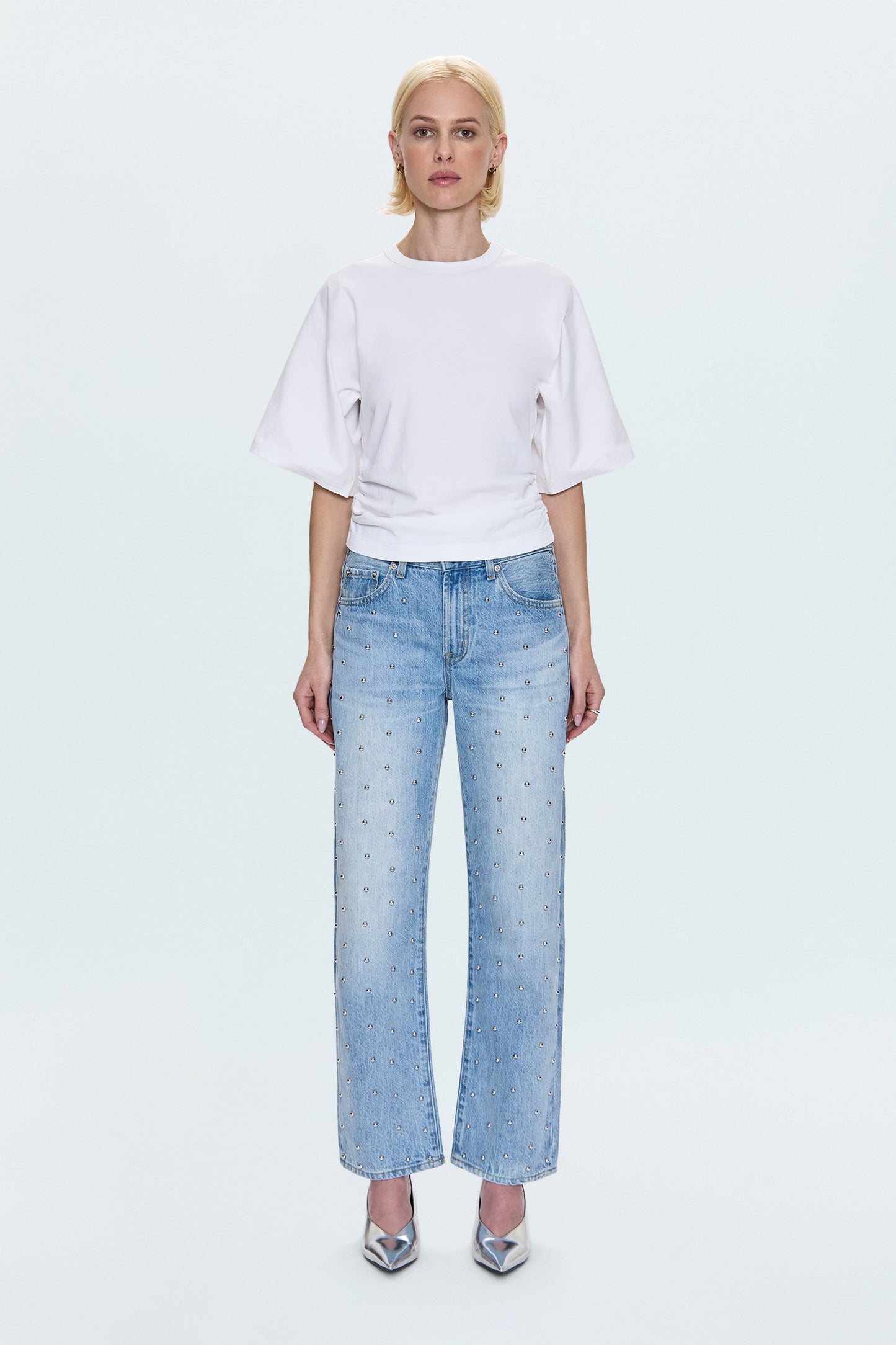 Allostudios – Lexi Mellemtaljede Bowed Straight Jeans - Lyseblå Vintage Denim