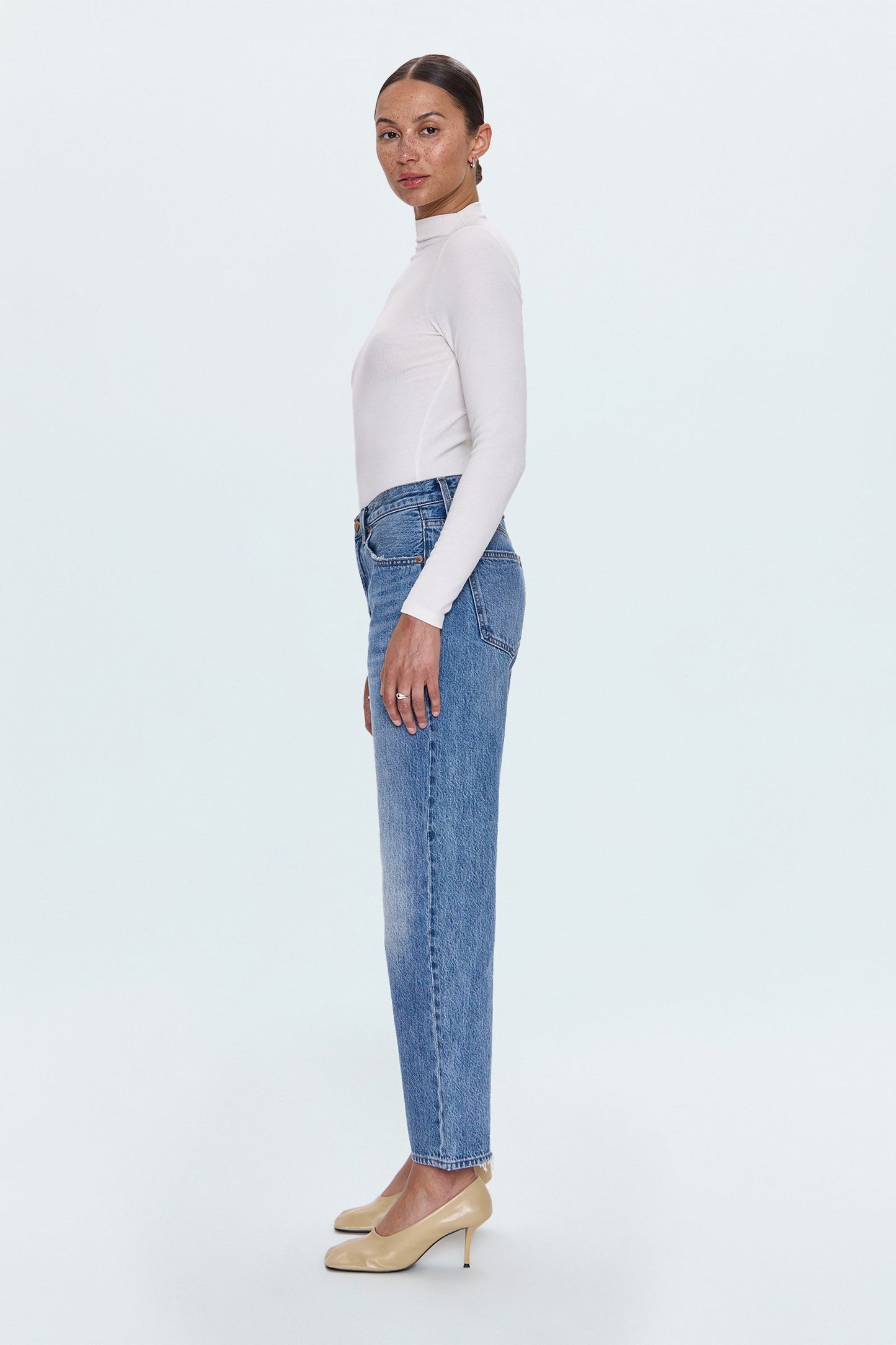 Allostudios – Lexi Mellemtaljet Bowed Straight Jeans - Mørk Blå