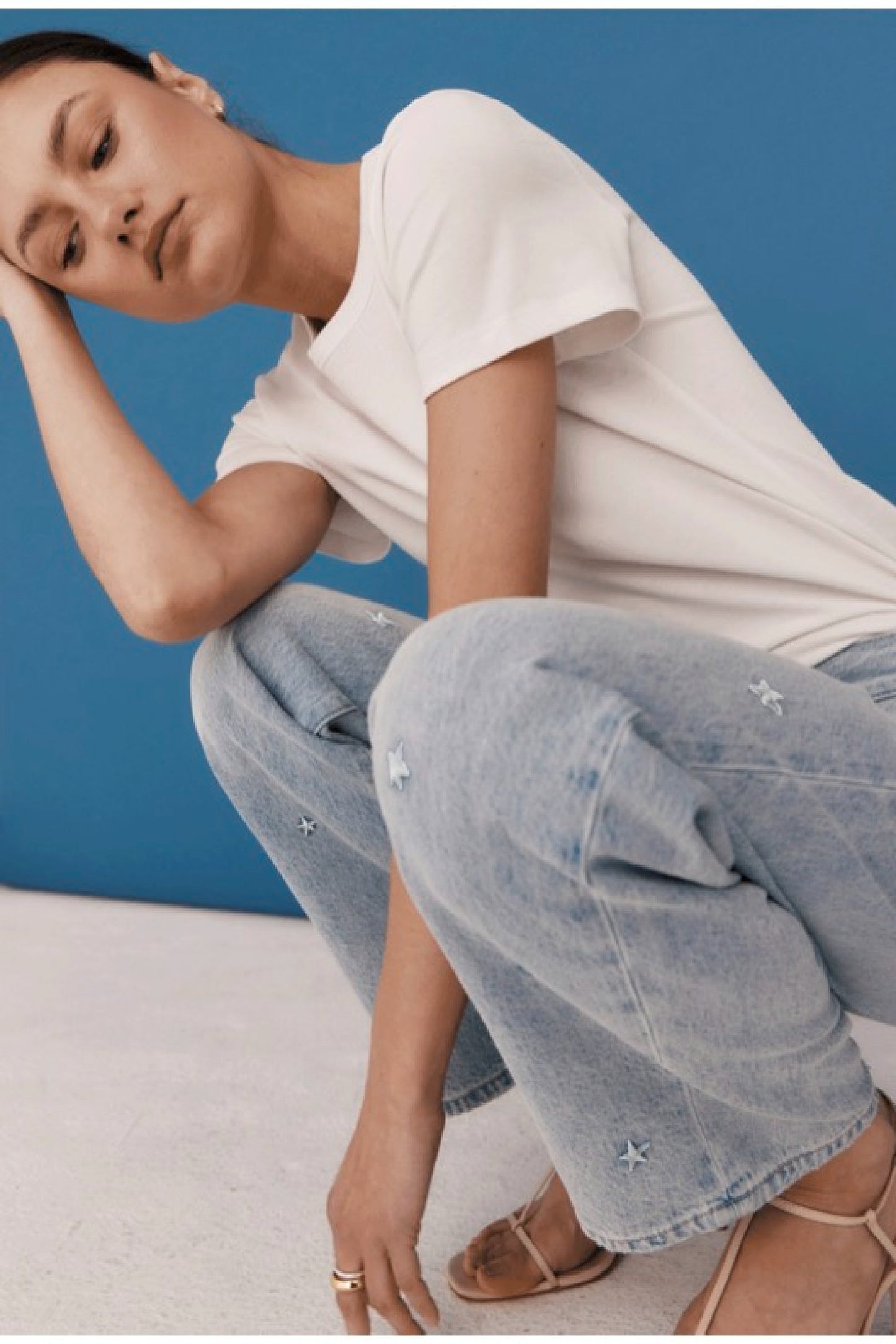 Allostudios – Lexi Mid Rise Bowed Straight Jeans - Lys Blå