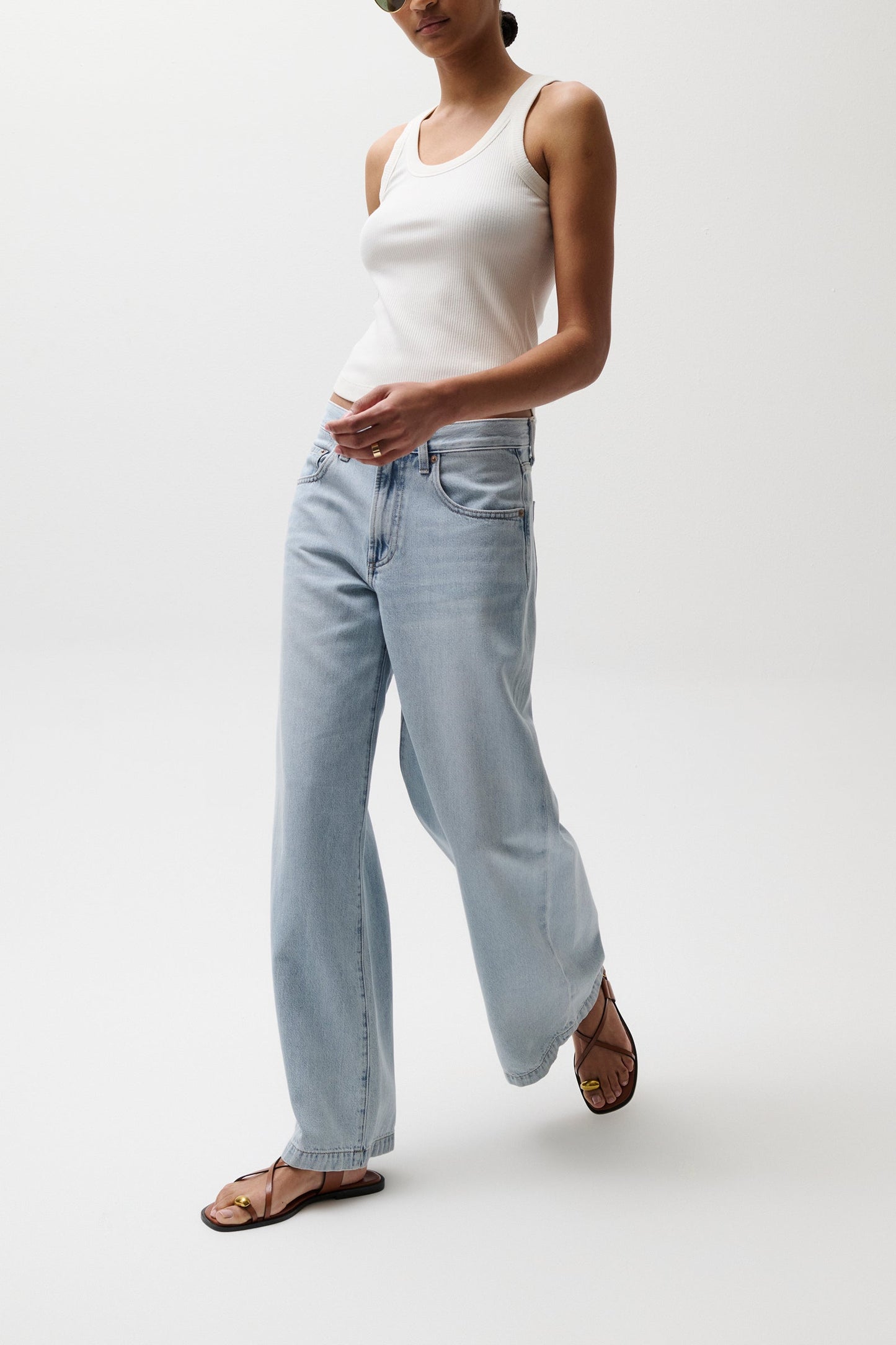 Allostudios – PETITE Jadyn Mellemhøjtaljede Palazzo Jeans - Chateau Blue Denim