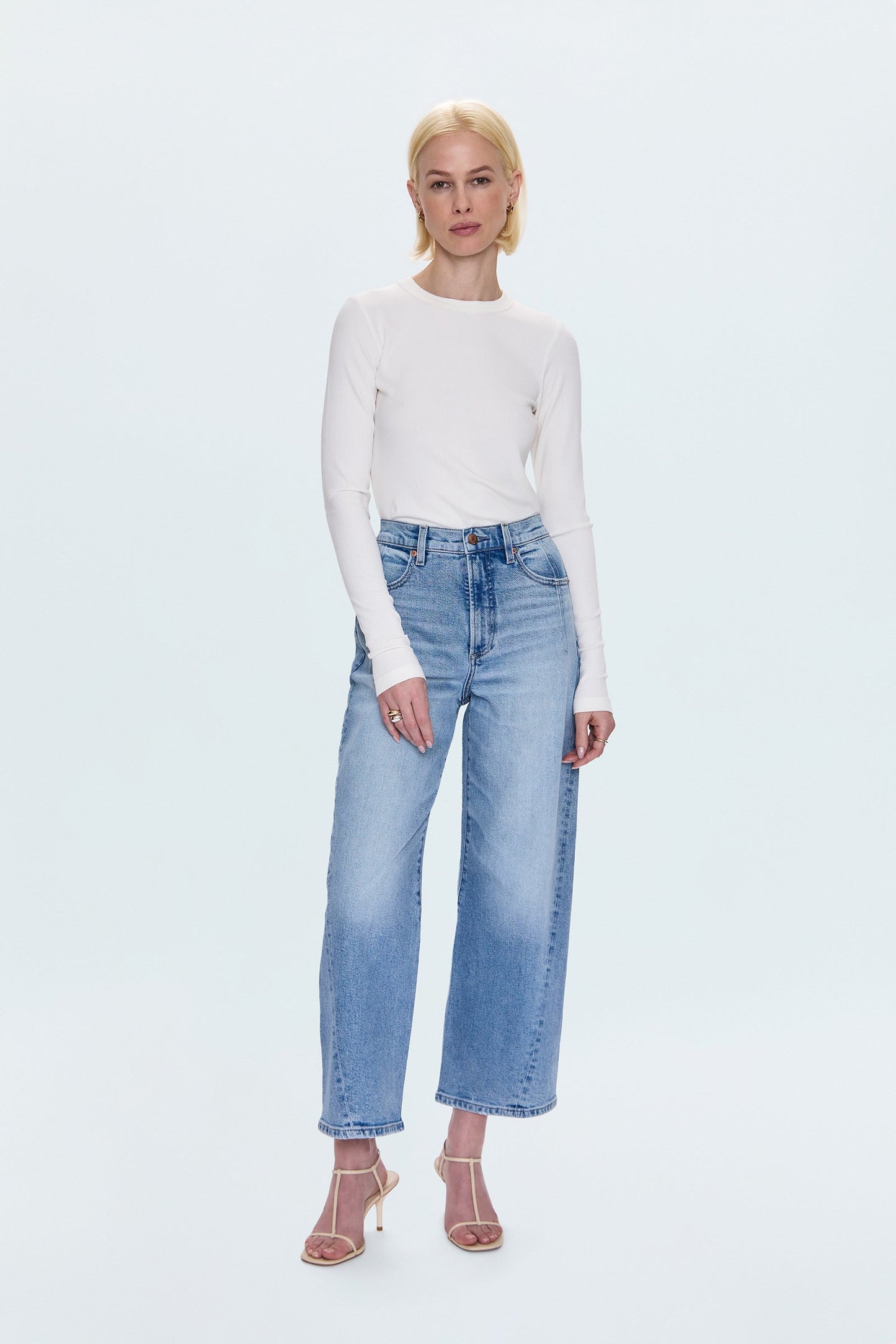Allostudios – Kyra Højtaljede Bowed Ankle Jeans - Lyseblå Denim