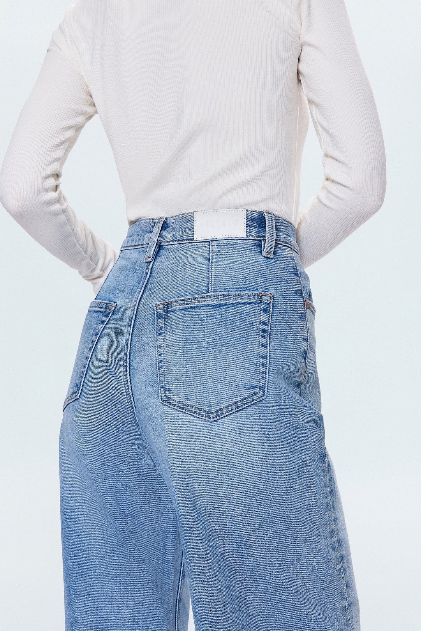 Allostudios – Kyra Højtaljede Bowed Ankle Jeans - Lyseblå Denim