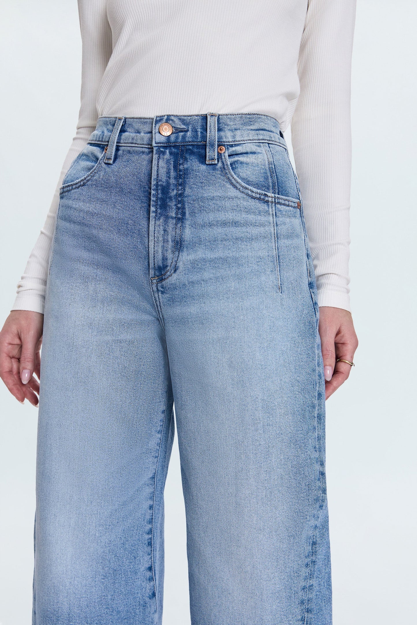 Allostudios – Kyra Højtaljede Bowed Ankle Jeans - Lyseblå Denim