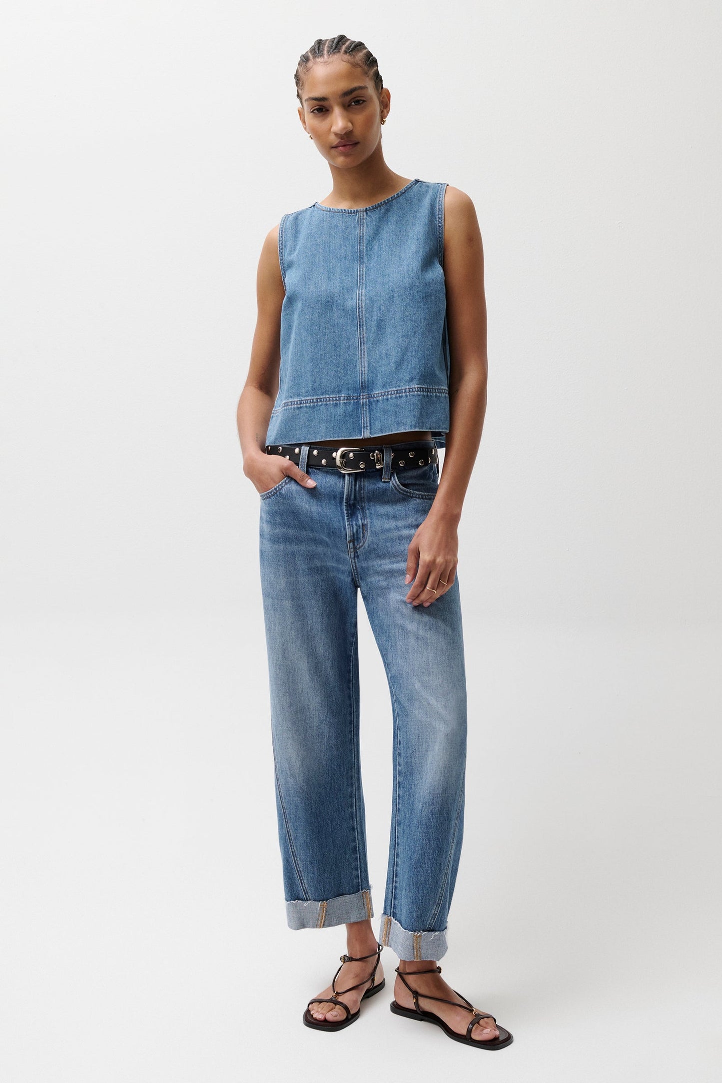 Allostudios – Kacey Mid Rise Cuffed Boyfriend Jeans - Lys Vintageblå