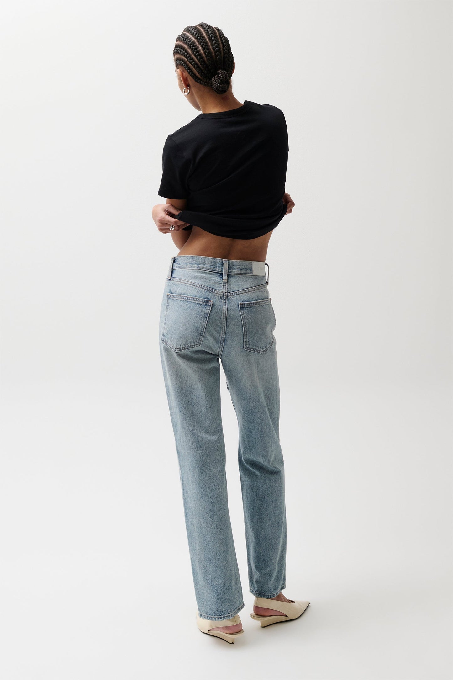 Allostudios – PETITE Cassie Super Højtaljede Straight Jeans - Lyseblå Denim