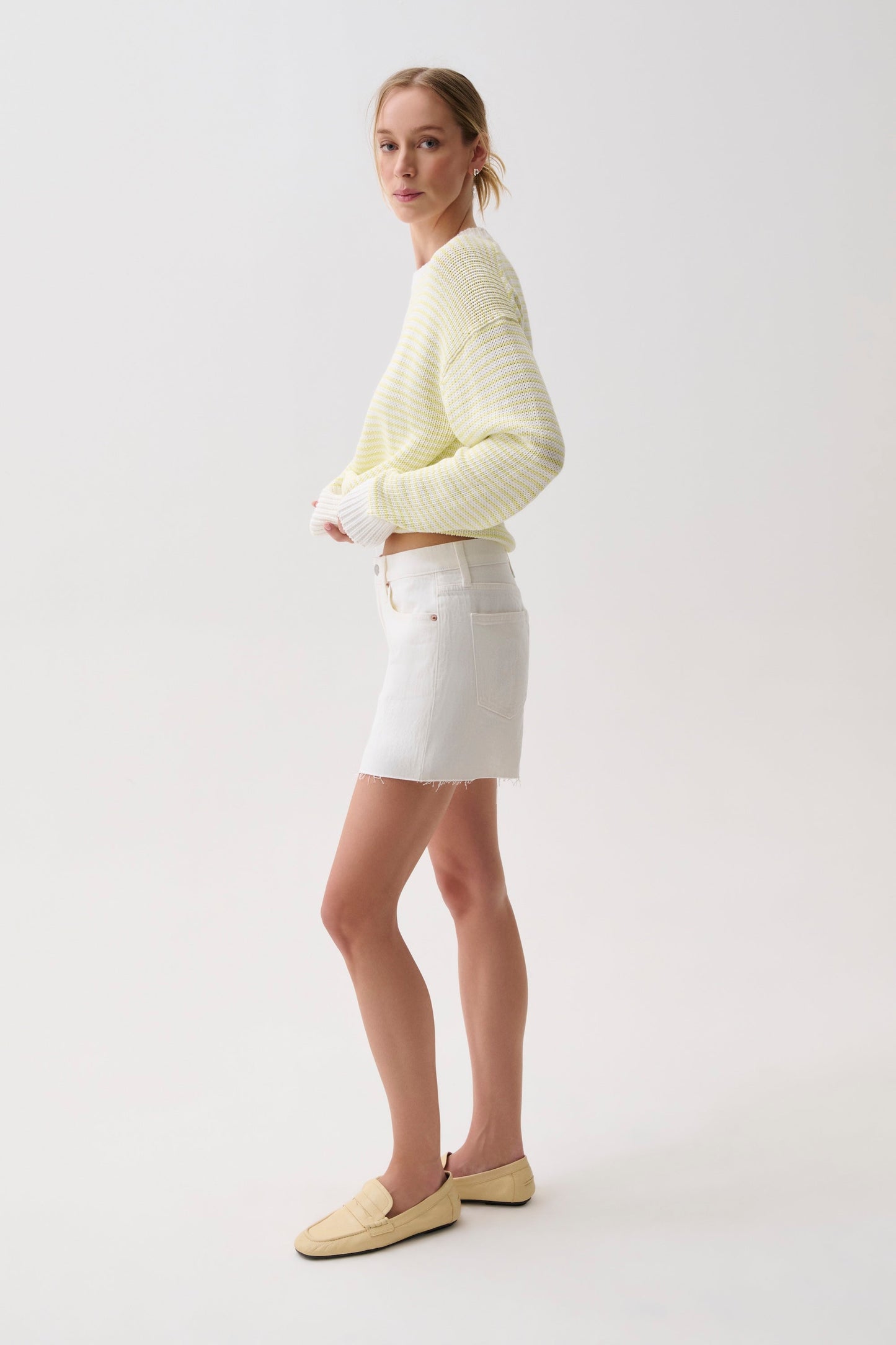 Allostudios – Kennedy Mellemhøjtaljede Shorts - Antique White