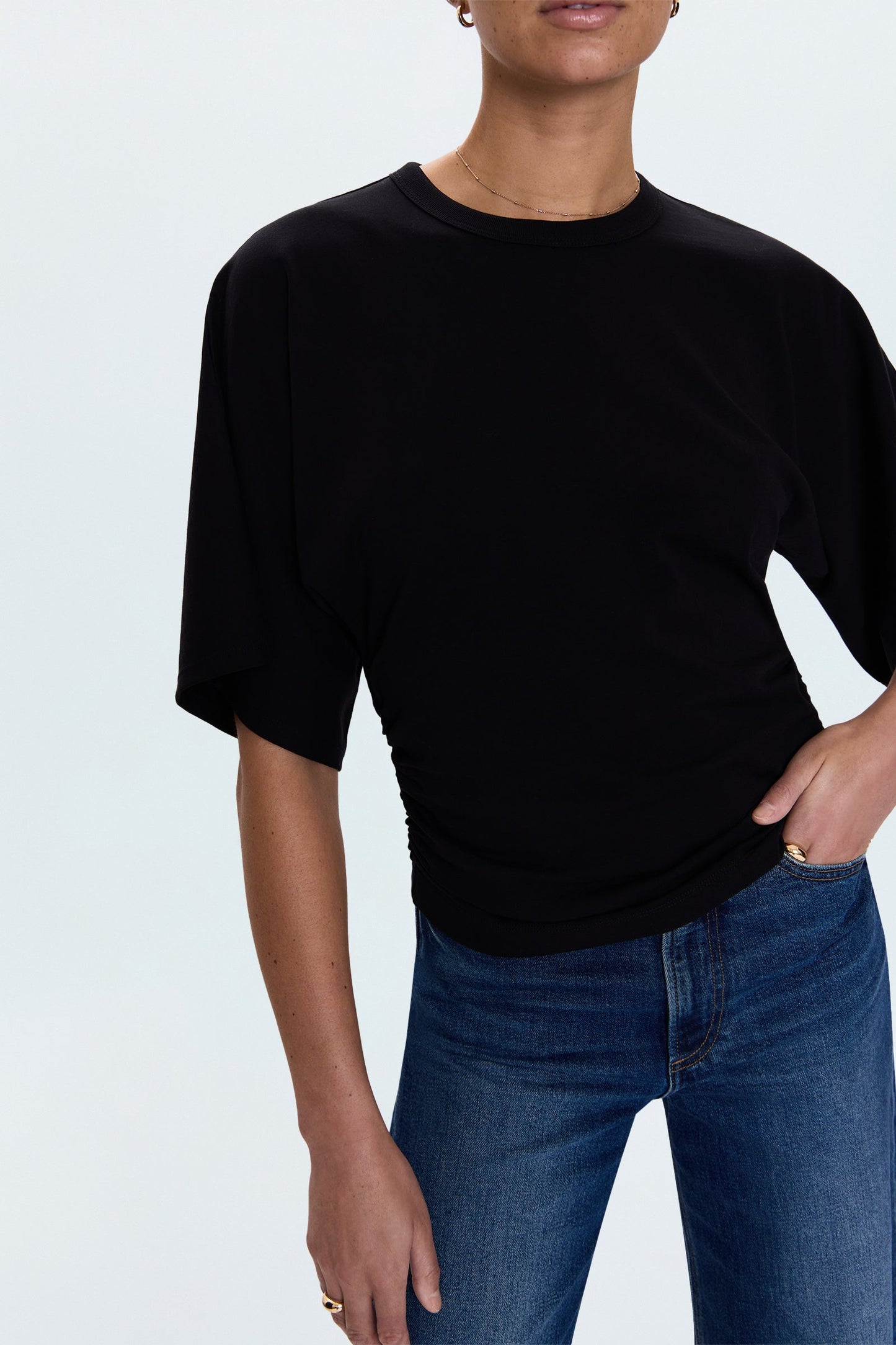 Allostudios – Veronica Kimono Sleeve Fitted Tee - Sort T-shirt