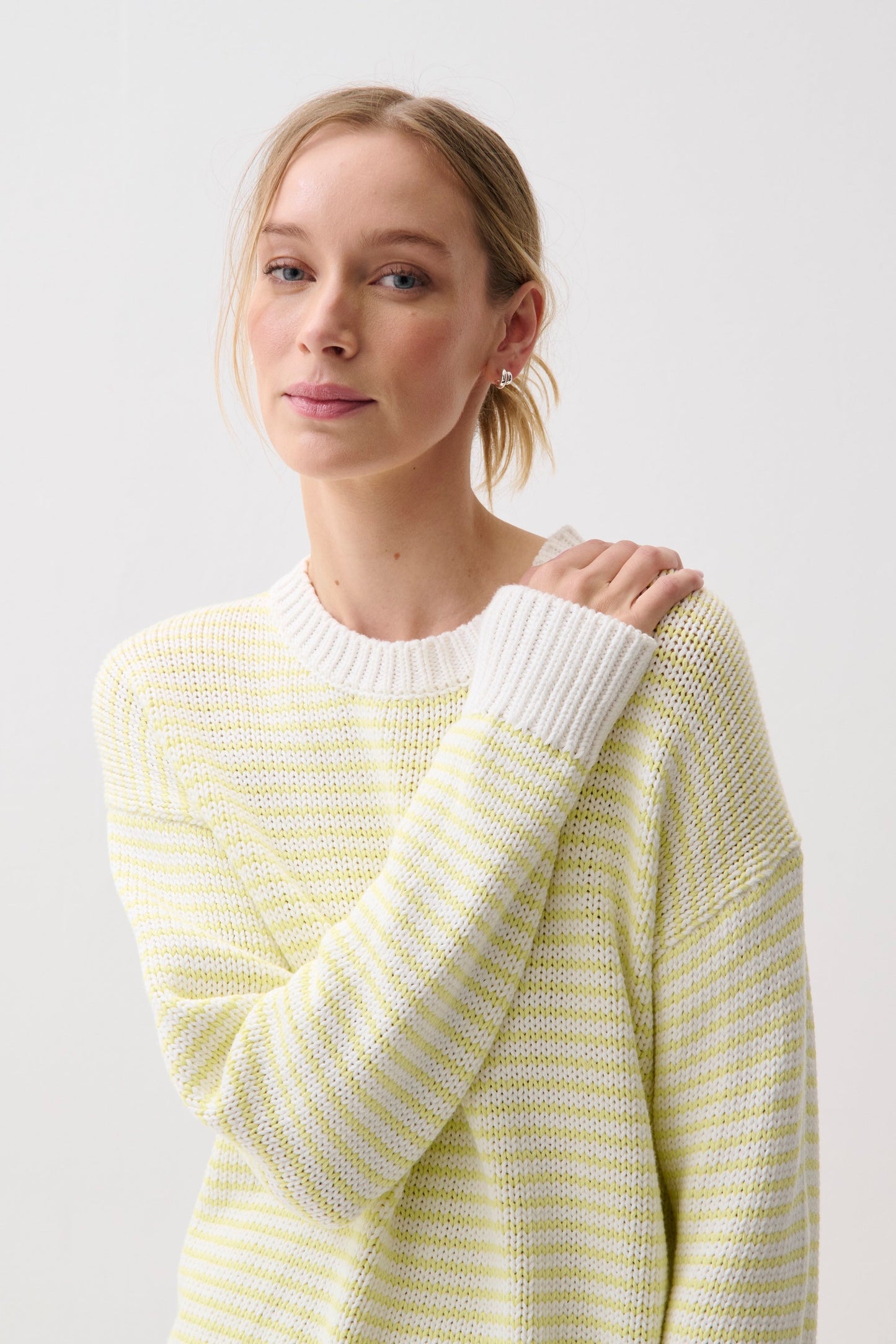 Allostudios – Aura Afslappet Crew Neck Sweater - Limegrøn