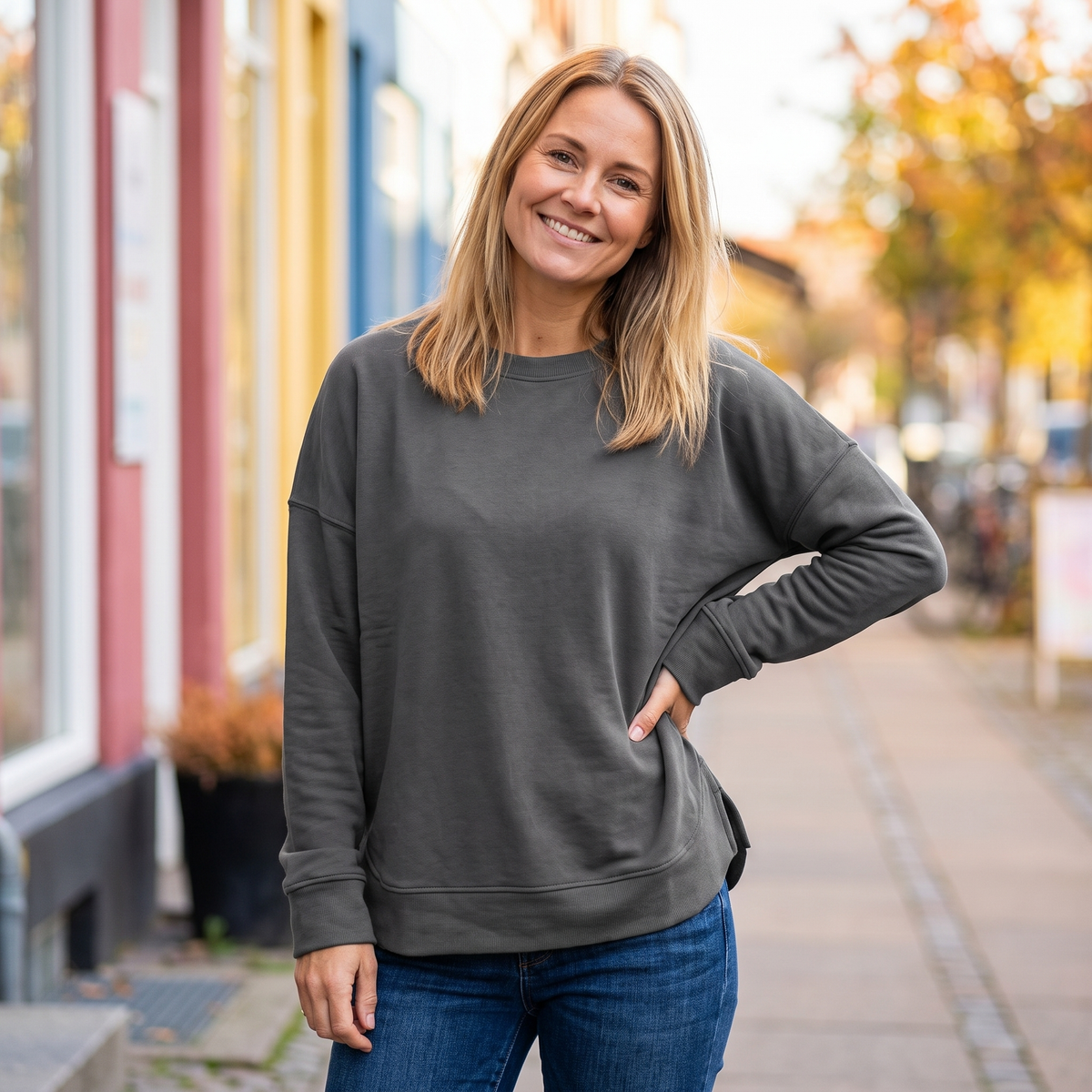 Hyggelig Klassisk Sweatshirt Med Rund Hals Og Afslappet Pasform