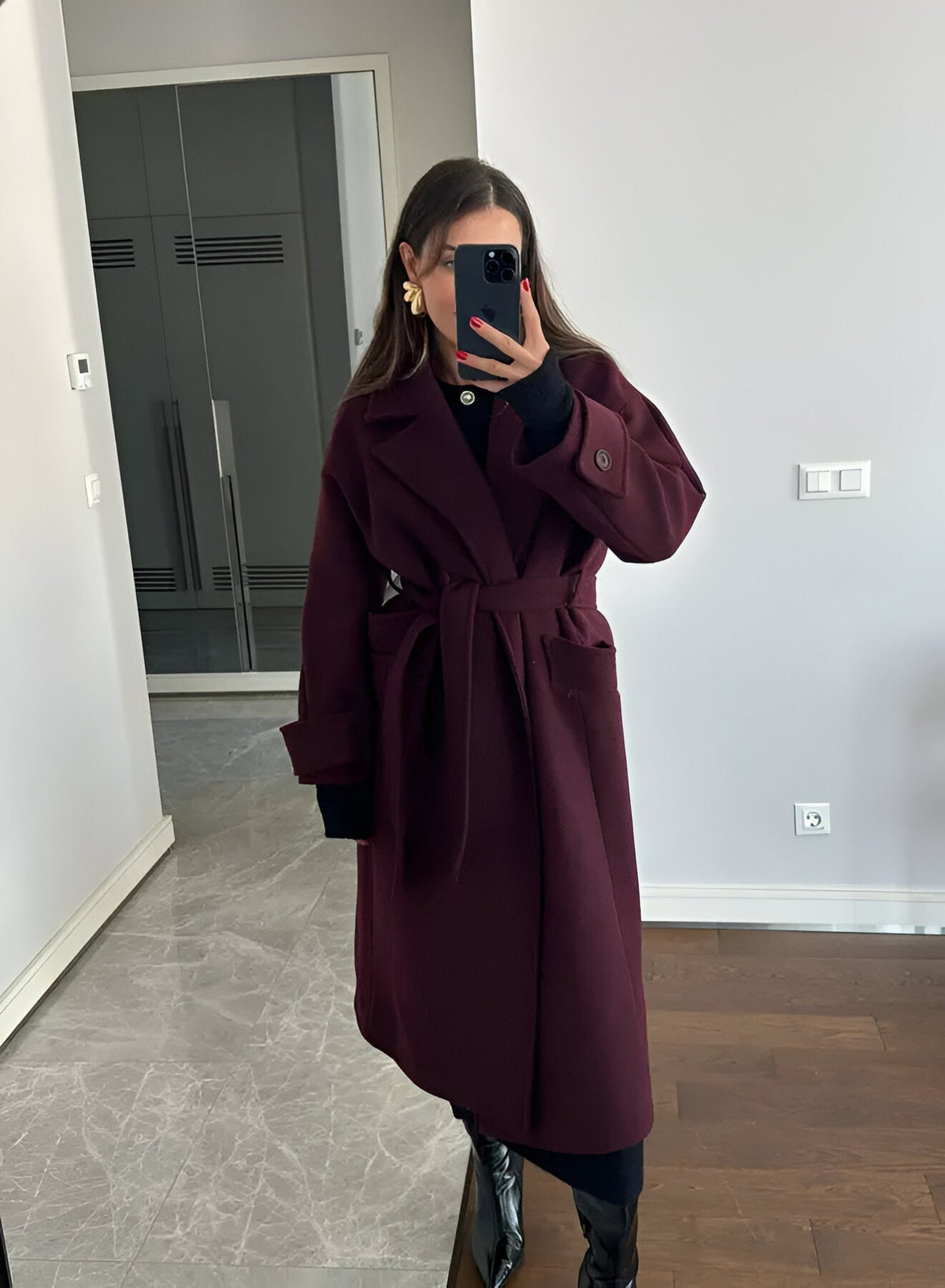 Victoria Oversize Frakke til Kvinder – Frakke i Blandingsuld Bourgogne Elegant Snit - Allostudios