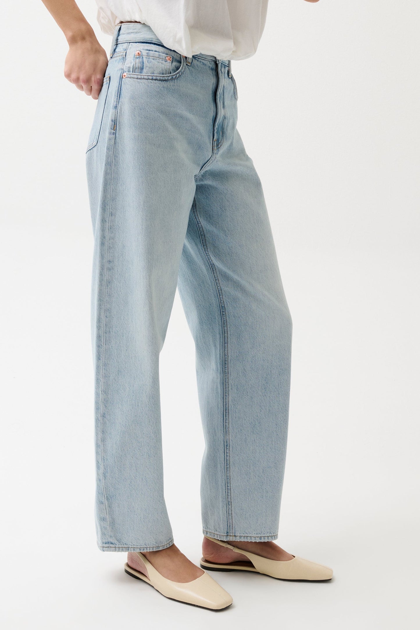 Allostudios – Wes Højtaljede Barrel Jeans - Lyseblå Denim